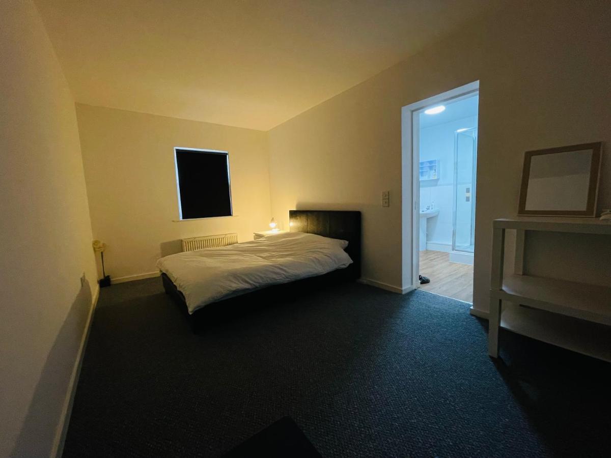 En-Suite For Family,Couple And Females Lancaster Luaran gambar